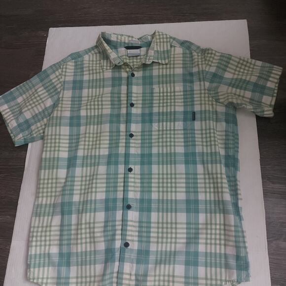 Columbia Plaid Short Sleeve Button Up Shirt L Academia Minimalist Grandpacore - Picture 1 of 9